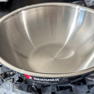 Stainless Steel Mixing Bowl like wolk heavy duty tri ply stainless steel
